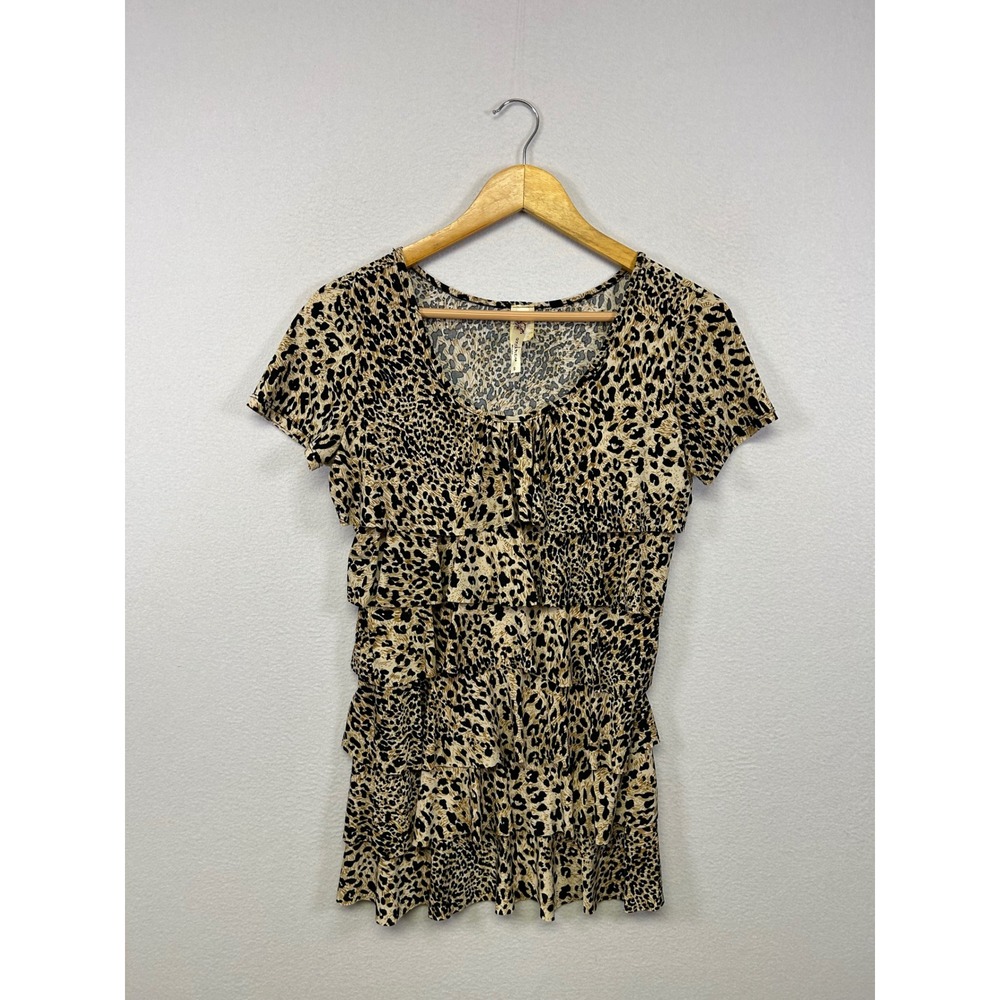 Animal Print Mob Wife Andrea Missy Womens Small Tan Leopard Tiered Ruffle Top